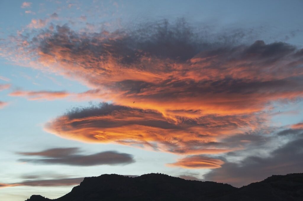 sunset, mountain, nature-8364670.jpg